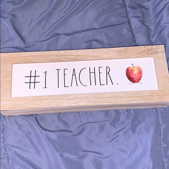 Rae Dunn number one teacher wooden sign! - Picture 1 of 5